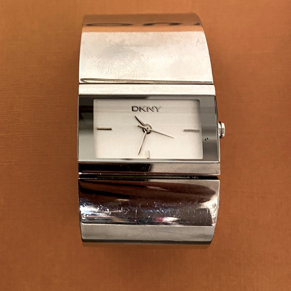 Donna Karen watch dkny .